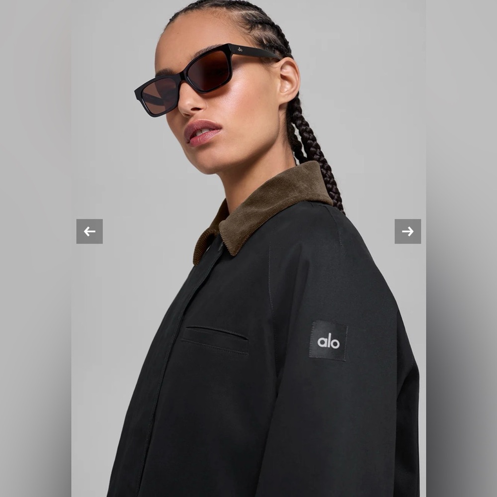 Alo yoga Twill Barn Jacket. Black. Size M. NWT
Authentic. - Picture 4 of 7